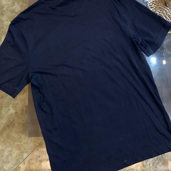 Tommy Hilfiger T-shirt-original tags removed delabelled.Size-S (38in upto 42) - Picture 2 of 5